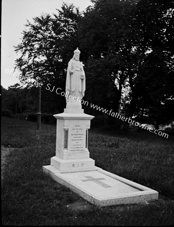 PP'S GRAVE NEAR CHURCH